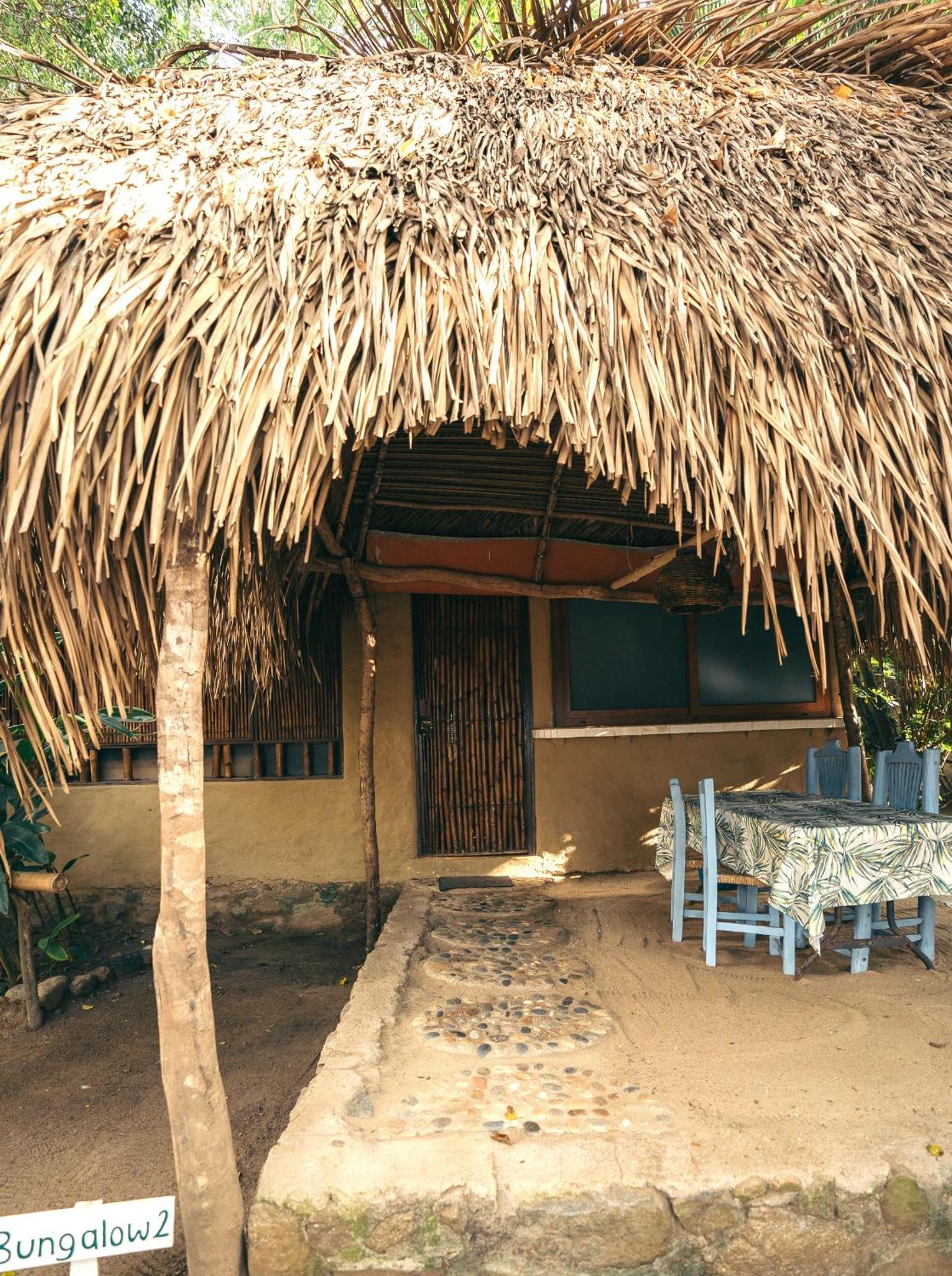 Junto Al Rio Bungalows & Suites Саюлита Екстериор снимка