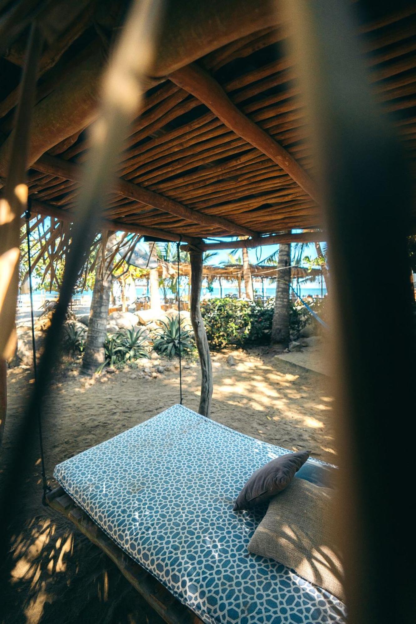 Junto Al Rio Bungalows & Suites Саюлита Екстериор снимка
